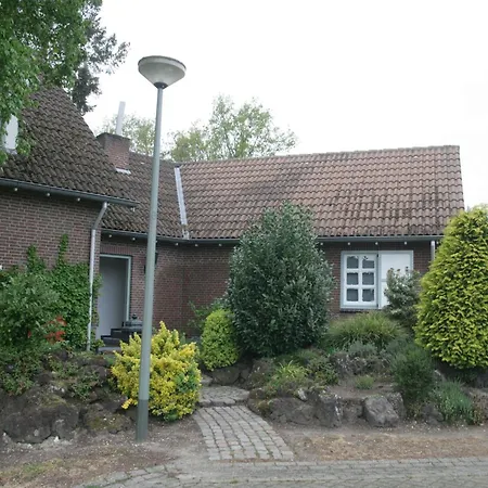 Penzion To Rent With Own Entrance, Living And Bathroom Blitterswijck