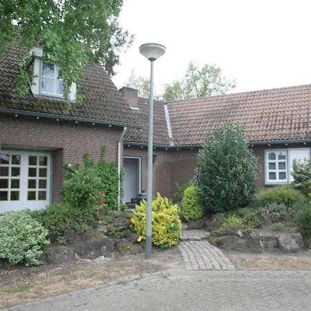 To Rent With Own Entrance, Living And Bathroom * Blitterswijck
