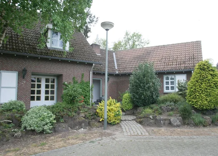 To Rent With Own Entrance, Living And Bathroom 3* Blitterswijck