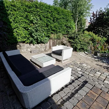 Vendégház To Rent With Own Entrance, Living And Bathroom